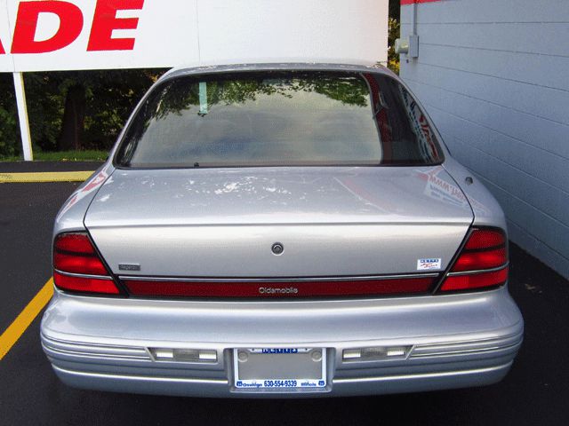 1998 Oldsmobile Regency Unknown