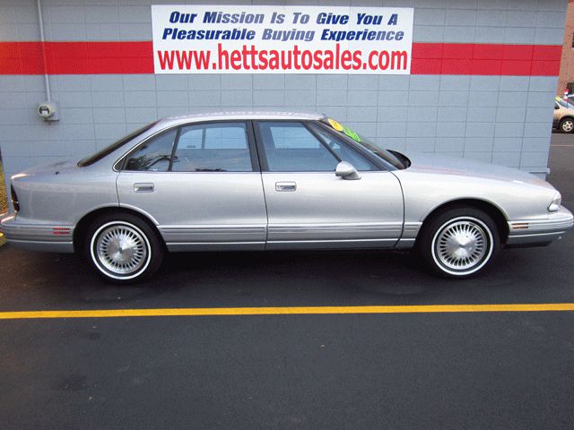 1998 Oldsmobile Regency Unknown
