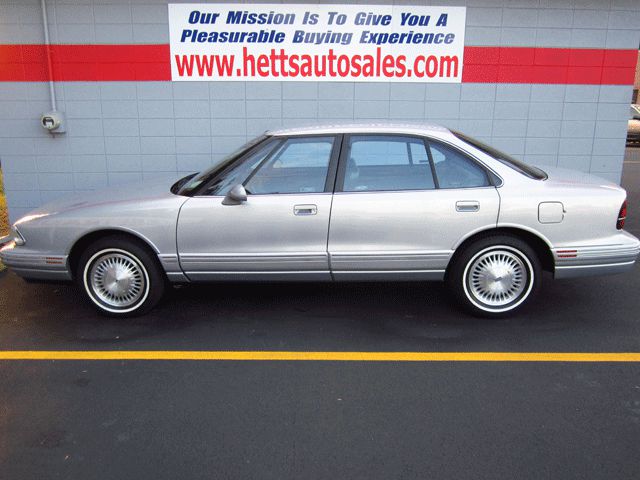 1998 Oldsmobile Regency Unknown