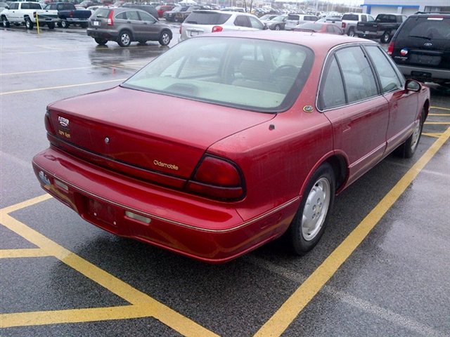 1999 Oldsmobile Regency Base