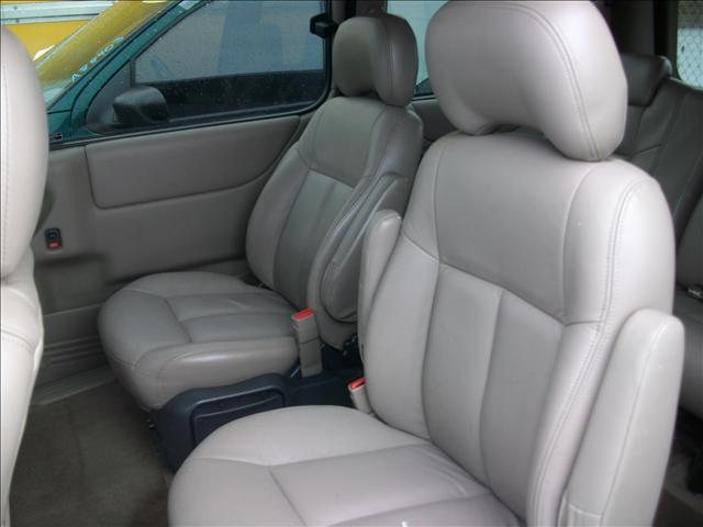1998 Oldsmobile Silhouette 4dr Sdn 2.4L