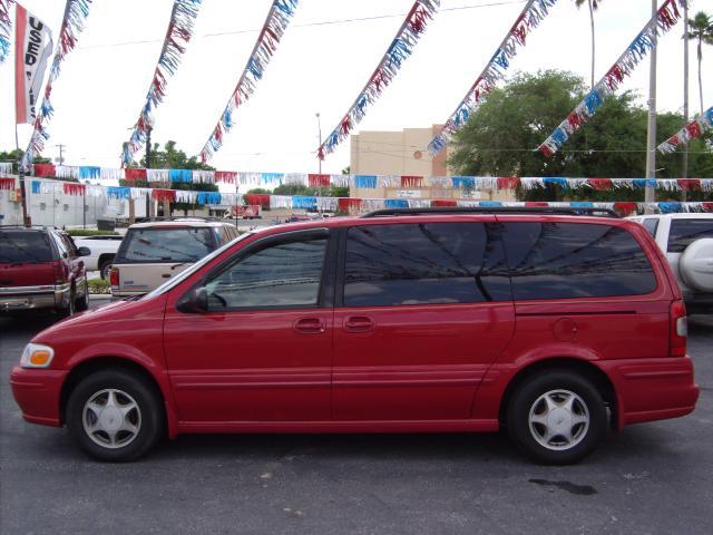 1998 Oldsmobile Silhouette GS 43