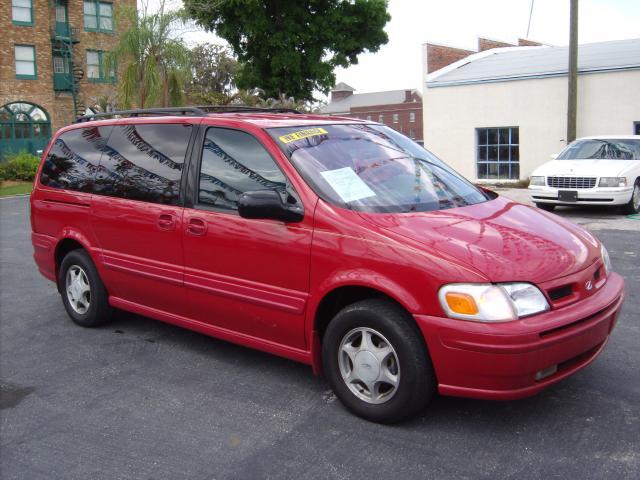 1998 Oldsmobile Silhouette GS 43