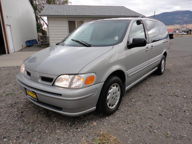 1999 Oldsmobile Silhouette S Sedan
