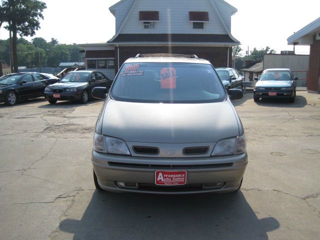 1999 Oldsmobile Silhouette EXL 7 Passenger AWD