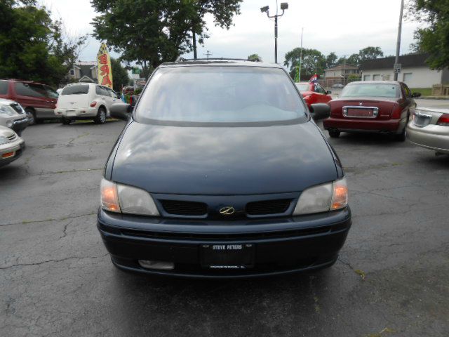2000 Oldsmobile Silhouette EXL 7 Passenger AWD