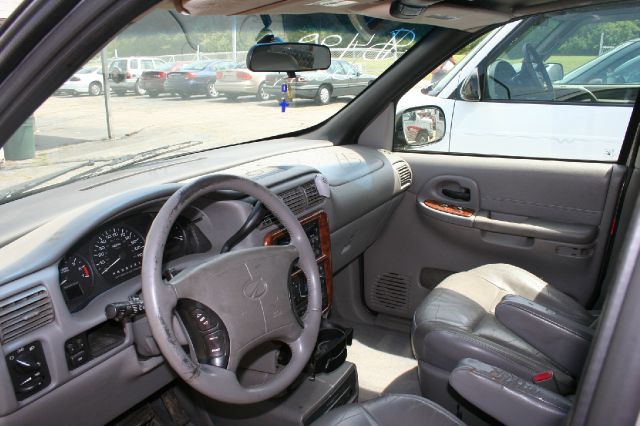 2001 Oldsmobile Silhouette EXL 7 Passenger AWD