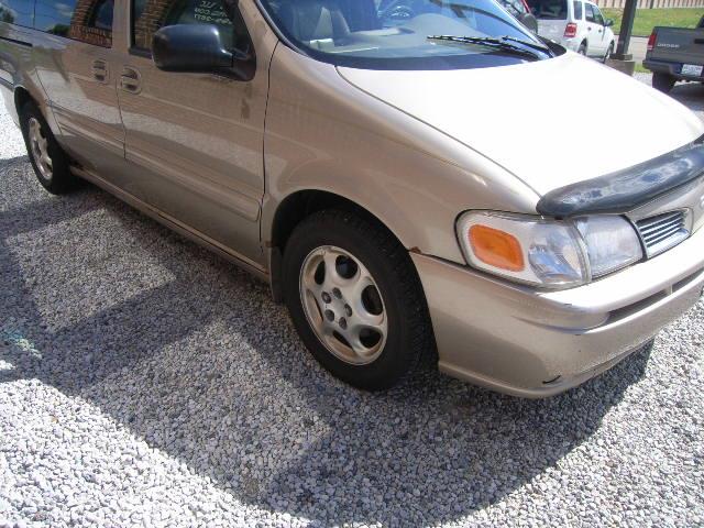 2001 Oldsmobile Silhouette S Sedan