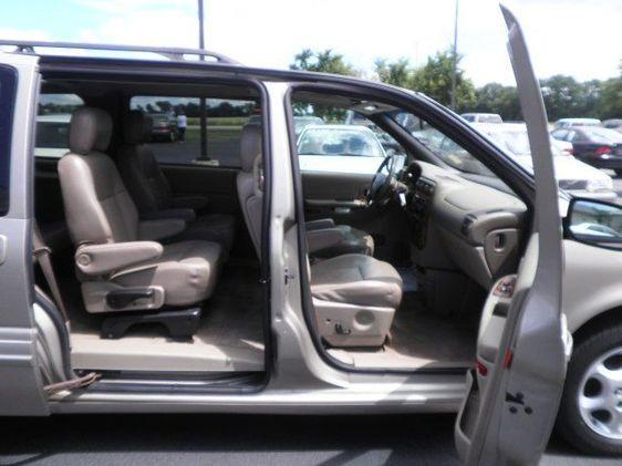 2001 Oldsmobile Silhouette S Sedan