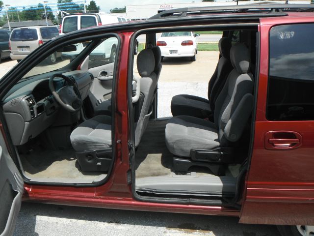 2001 Oldsmobile Silhouette S Sedan