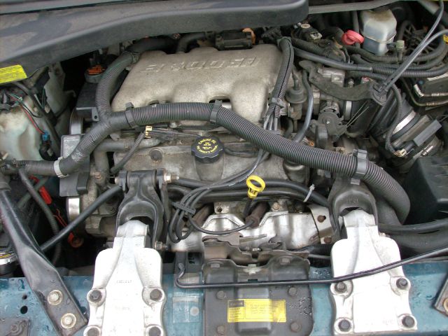 2001 Oldsmobile Silhouette FWD 4dr Sport