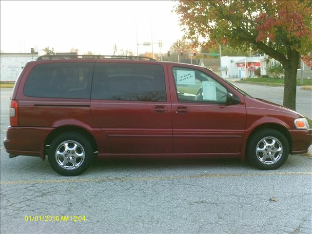 2001 Oldsmobile Silhouette S Sedan