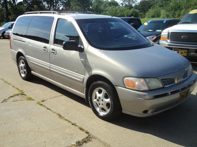 2001 Oldsmobile Silhouette EXL 7 Passenger AWD