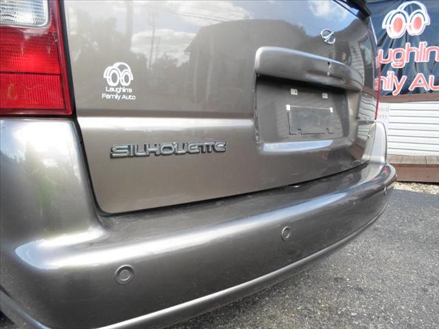 2002 Oldsmobile Silhouette S Sedan