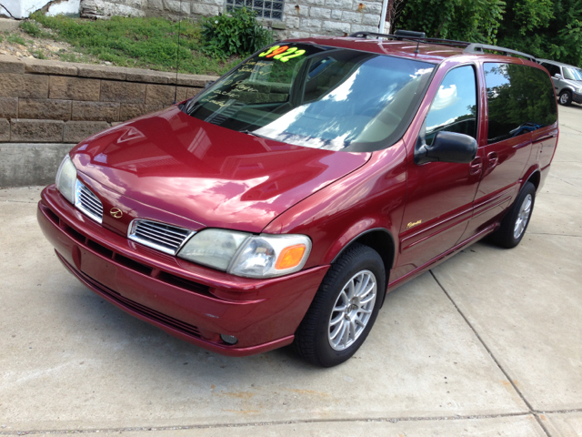 2002 Oldsmobile Silhouette EXL 7 Passenger AWD