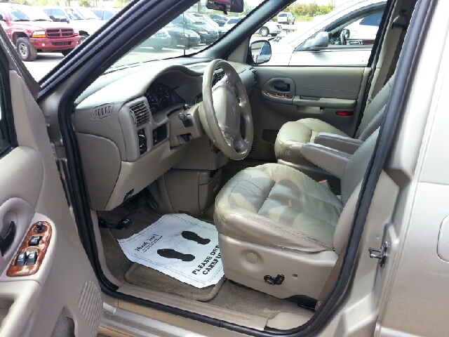 2002 Oldsmobile Silhouette Reg. Cab 8-ft. Bed 2WD