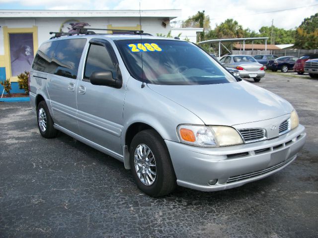2002 Oldsmobile Silhouette S Sedan