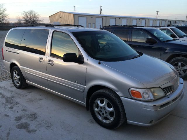 2002 Oldsmobile Silhouette EXL 7 Passenger AWD