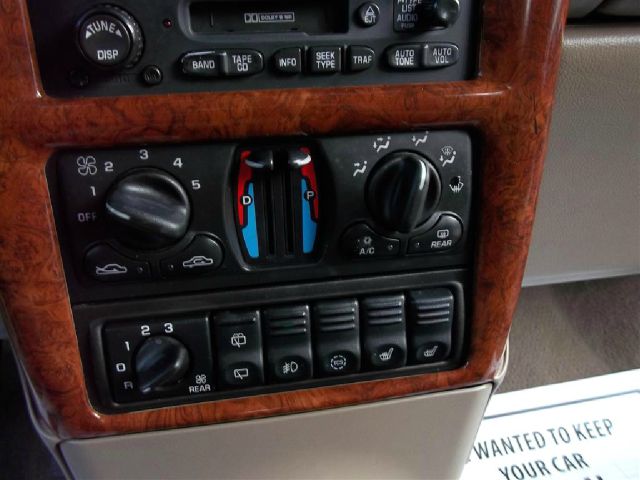 2002 Oldsmobile Silhouette EXL 7 Passenger AWD