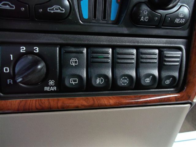 2002 Oldsmobile Silhouette EXL 7 Passenger AWD