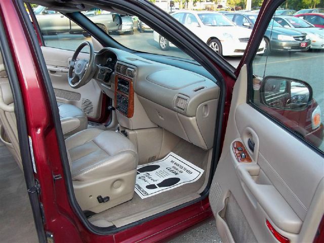2002 Oldsmobile Silhouette EXL 7 Passenger AWD