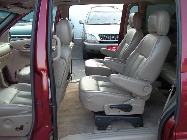 2002 Oldsmobile Silhouette EXL 7 Passenger AWD