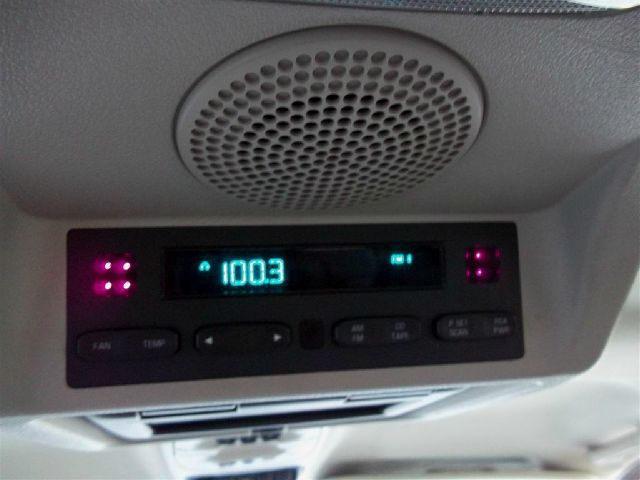 2002 Oldsmobile Silhouette EXL 7 Passenger AWD