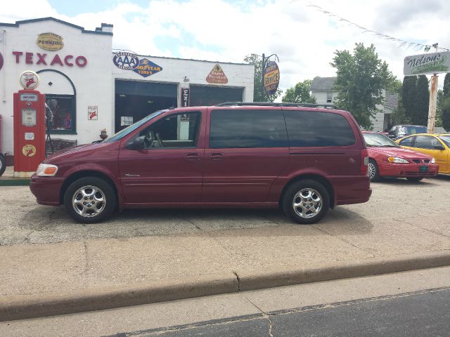 2002 Oldsmobile Silhouette EXL 7 Passenger AWD