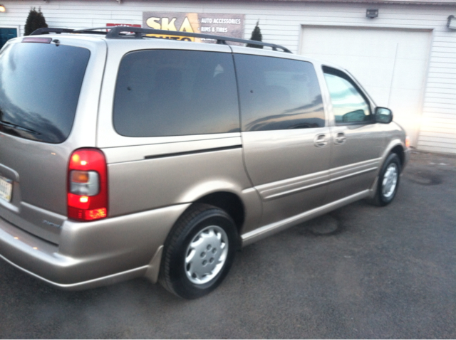 2002 Oldsmobile Silhouette S Sedan
