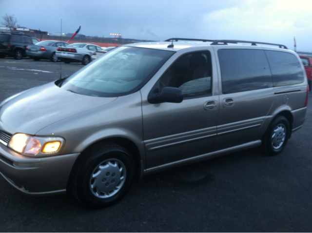 2002 Oldsmobile Silhouette S Sedan