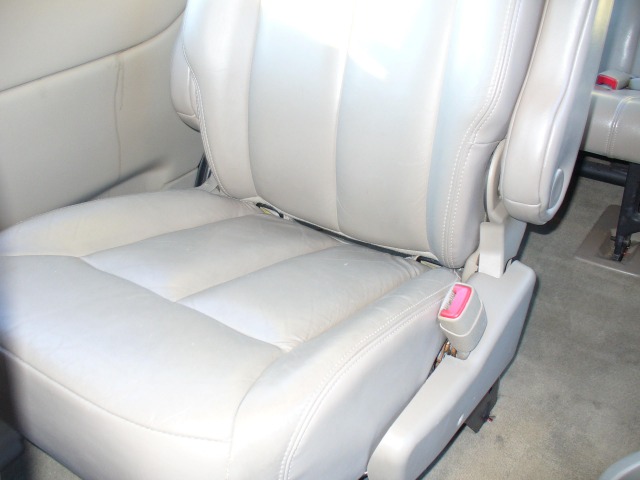 2003 Oldsmobile Silhouette S Sedan