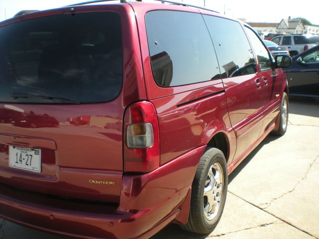 2003 Oldsmobile Silhouette EXL 7 Passenger AWD