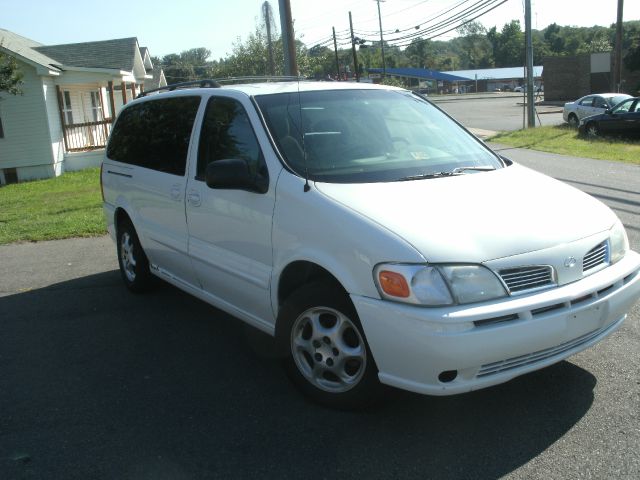 2003 Oldsmobile Silhouette S Sedan