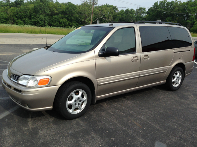 2004 Oldsmobile Silhouette S Sedan