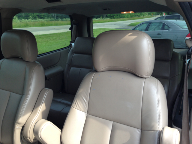 2004 Oldsmobile Silhouette S Sedan