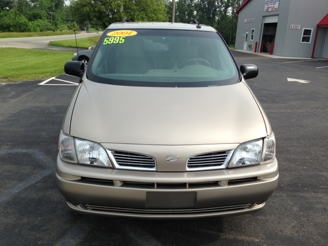 2004 Oldsmobile Silhouette S Sedan