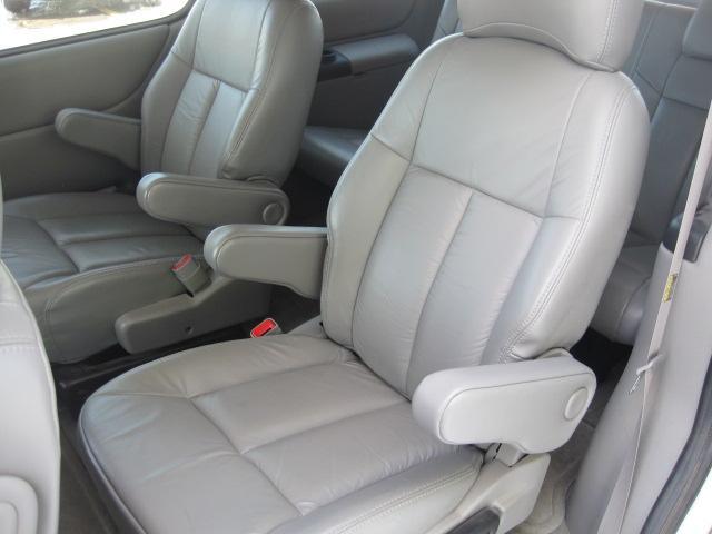 2004 Oldsmobile Silhouette Cartier L