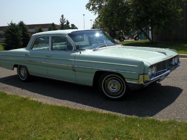 1962 Oldsmobile Super 88 EXT CAB LT