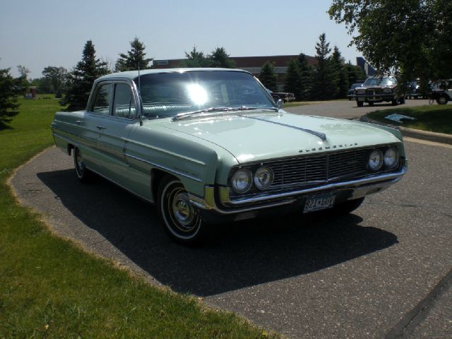 1962 Oldsmobile Super 88 EXT CAB LT