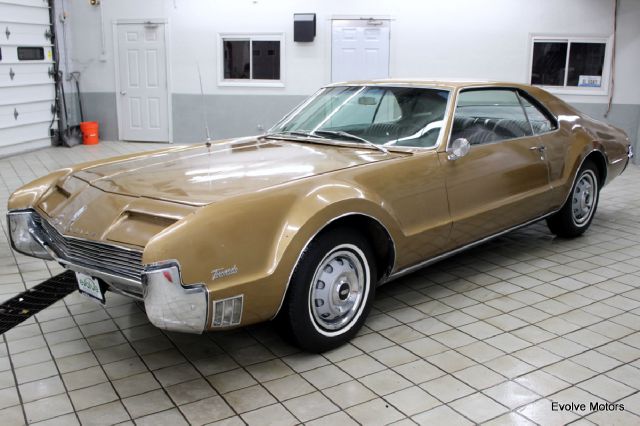 1966 Oldsmobile Toronado Sportback LS