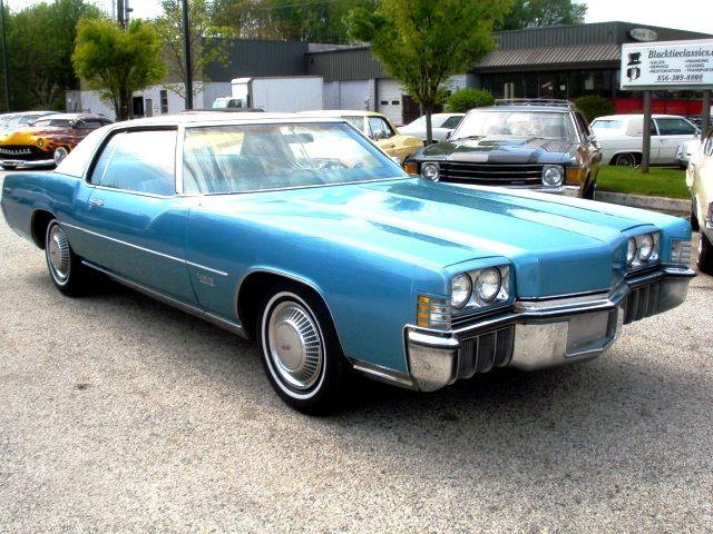 1972 Oldsmobile Toronado SLE, Alloy Wheels