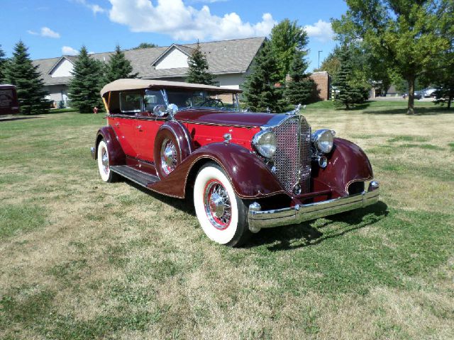 1934 Packard Phaeton Unknown