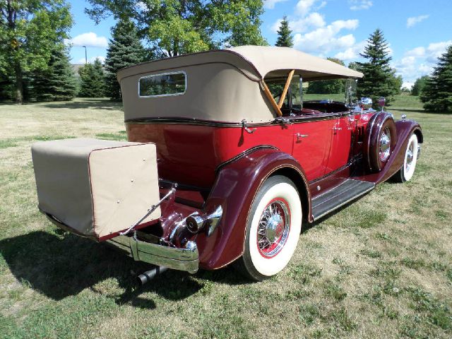 1934 Packard Phaeton Unknown