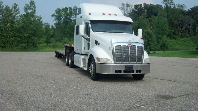 2006 Peterbilt 387 Conventional Unknown