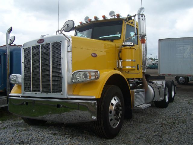 2009 Peterbilt 388 Unknown