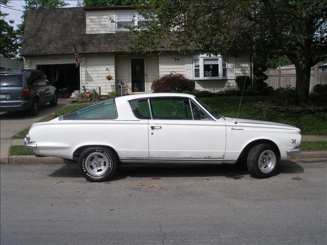 1965 Plymouth BARRACUDA Unknown