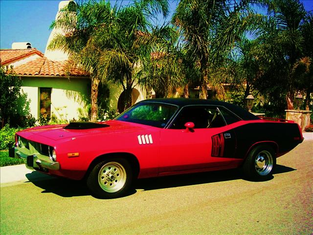 1973 Plymouth BARRACUDA Rampange Conversion - Custom Paintinterior