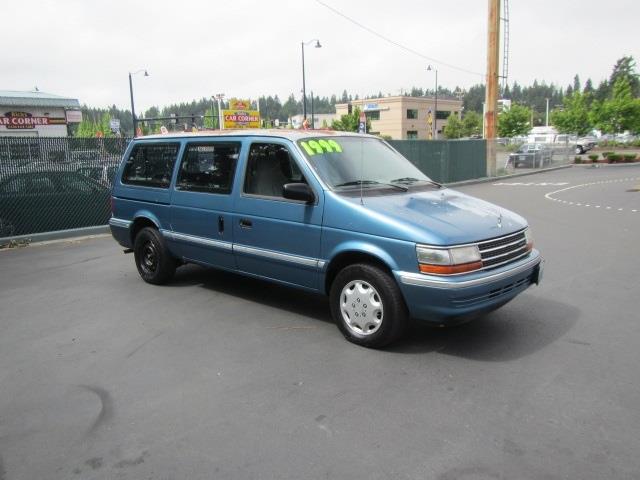 1993 Plymouth Grand Voyager SE