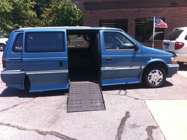 1993 Plymouth Grand Voyager Unknown