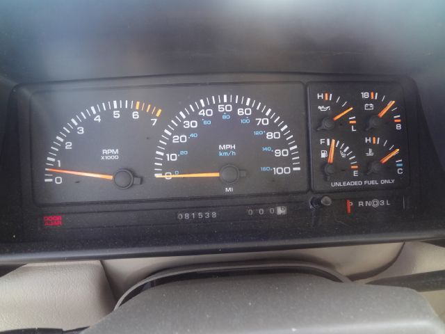 1994 Plymouth Grand Voyager FWD 4dr